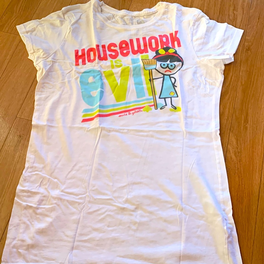 Tee